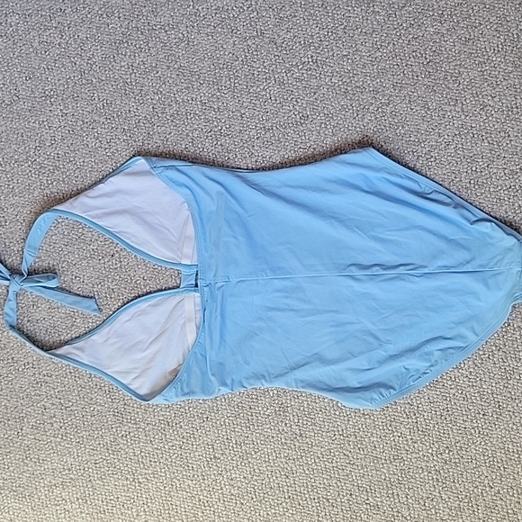 One Piece Swimsuit - Picture 4 of 6